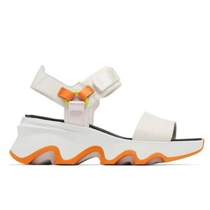 Sorel Women’s Kinetic Sandals - White - Sz. 8.5 - Brand new! Never worn!